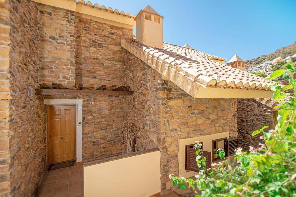Sunny House With Great Sea Views, 3 Terraces, Private Heated Pool And Sauna La Herradura  Exterior photo